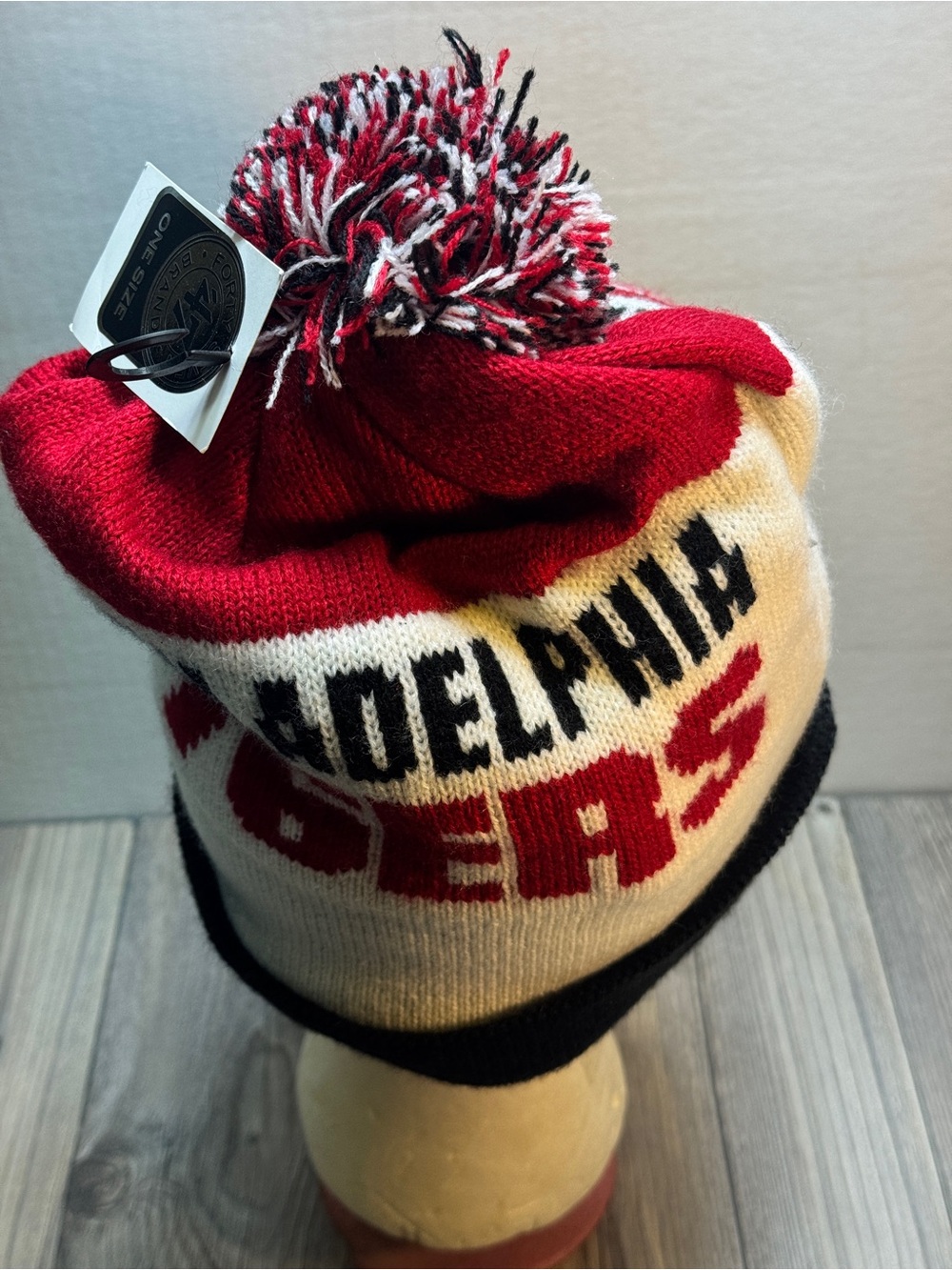 New Philadelphia 76ers Retro Logo ‘47 Brand Beanie w/pom Knit Red Black Hat - Picture 9 of 10